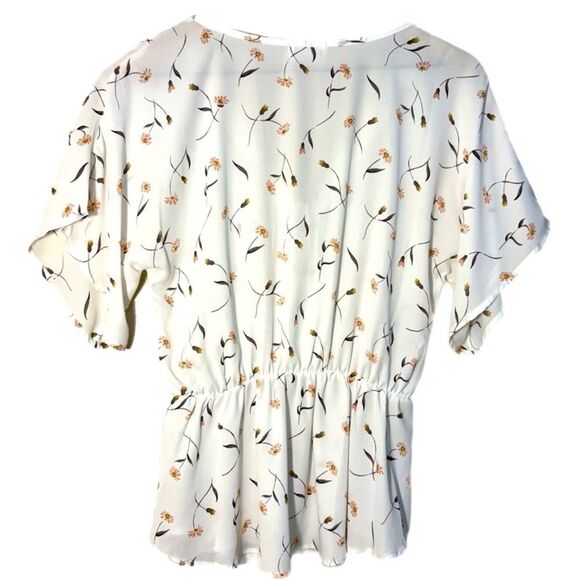 Sienna Sky White Flutter Sleeve Peplum Blouse Women’s Small. - Picture 2 of 8